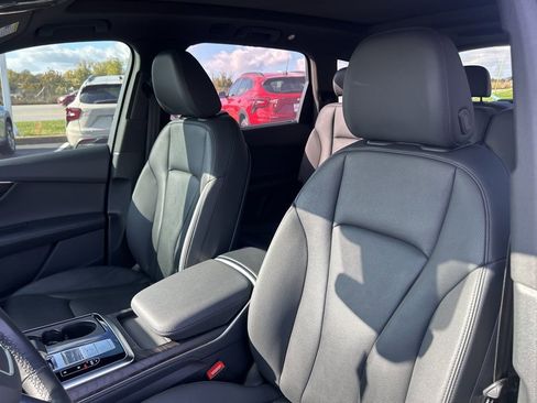 Used 2021 Audi Q7 3.0T Prestige w/ Prestige Package image 25