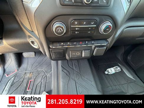 Used 2022 Chevrolet Silverado 1500 Custom RWD image 19