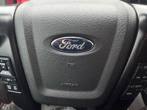 Used 2014 Ford F150 FX4 w/ Equipment Group 402A Luxury image 19