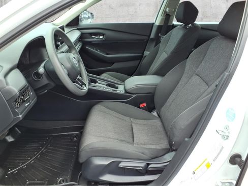 Used 2024 Honda Accord LX image 4