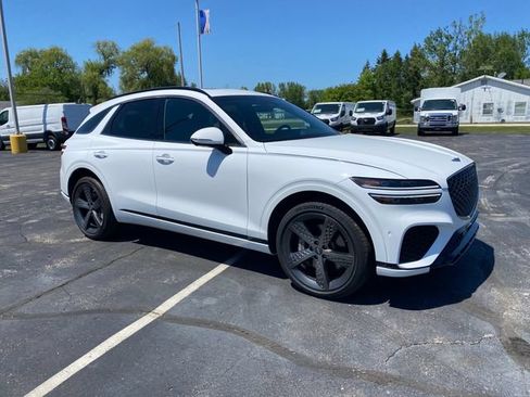 Used 2024 Genesis GV70 2.5T w/ Sport Prestige Package AWD/4WD image 13