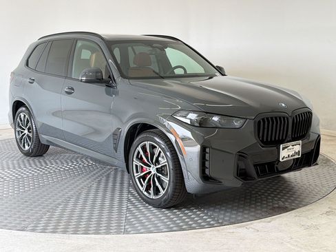 New 2026 BMW X5 xDrive50e w/ M Sport Package AWD/4WD image 7