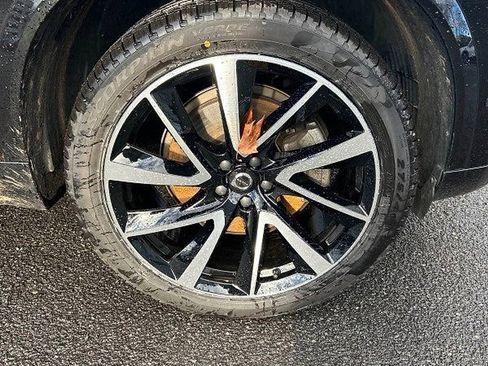 Certified 2023 Volvo XC90 B6 Plus w/ Protection Package Premier image 19