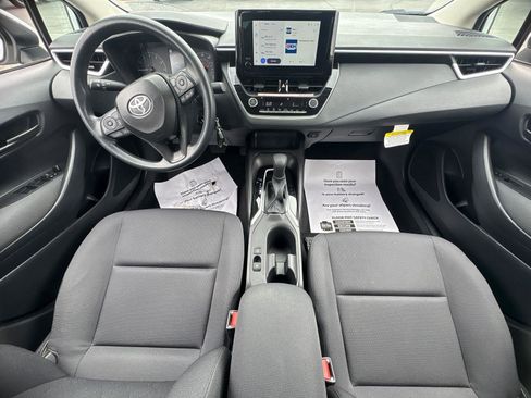 Certified 2025 Toyota Corolla LE image 13