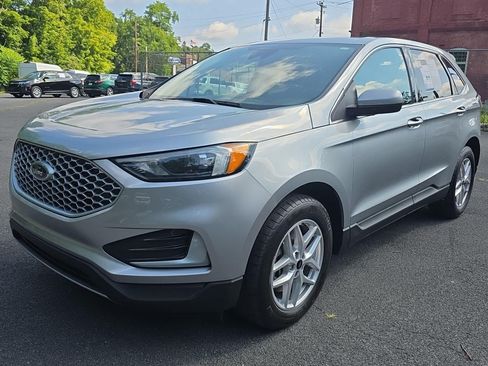 Used 2024 Ford Edge SEL AWD/4WD image 7