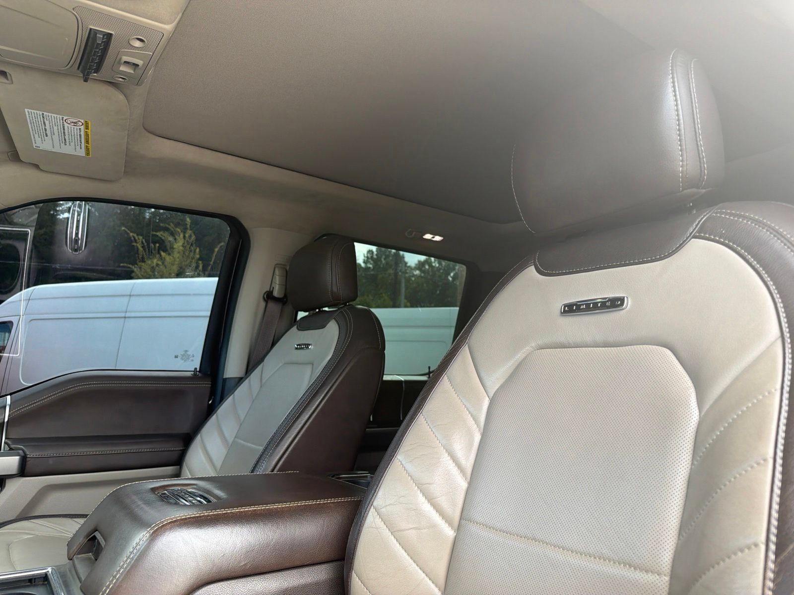 Used 2018 Ford F250 Limited w/ FX4 Off-Road Package AWD/4WD image 17
