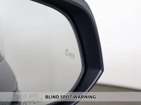 Used 2019 Toyota RAV4 LE image 4