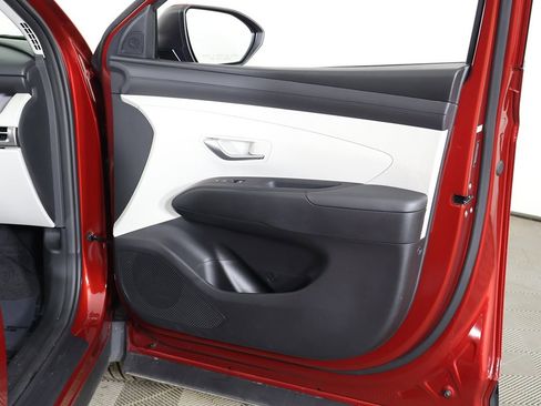 Used 2025 Hyundai Tucson SEL image 26