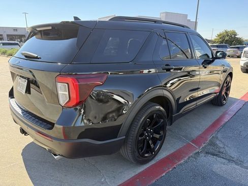 Certified 2023 Ford Explorer ST-Line w/ Class IV Trailer Tow Package image 3