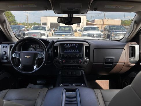 Used 2019 Chevrolet Silverado 2500 LTZ w/ Duramax Plus Package AWD/4WD image 34