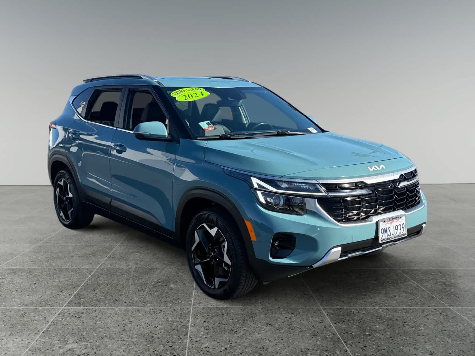 Used 2024 Kia Seltos EX AWD/4WD image 7