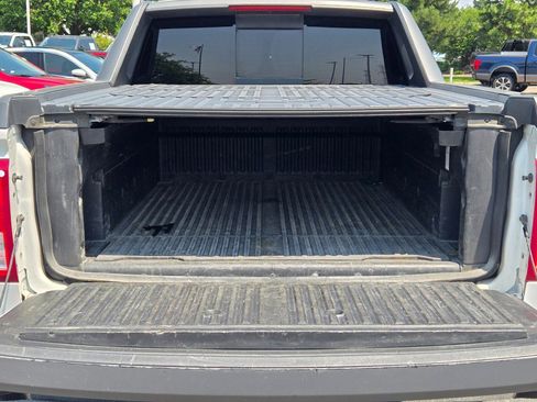 Used 2017 Chevrolet Silverado 1500 LTZ w/ High Desert Package image 12