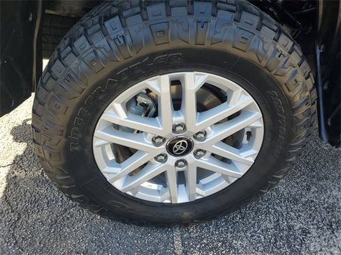 Used 2025 Toyota Tundra SR5 image 5