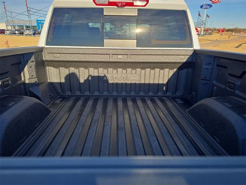 New 2026 GMC Sierra 1500 Denali w/ Denali Reserve Package image 12