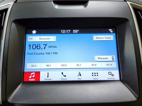 Used 2017 Ford Edge Titanium w/ Equipment Group 301A AWD/4WD image 21
