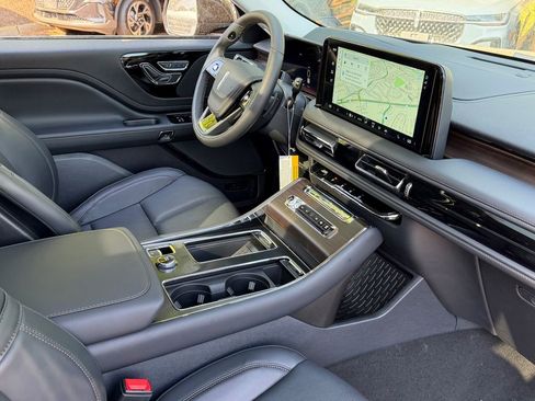 New 2026 Lincoln Aviator Reserve AWD/4WD image 7