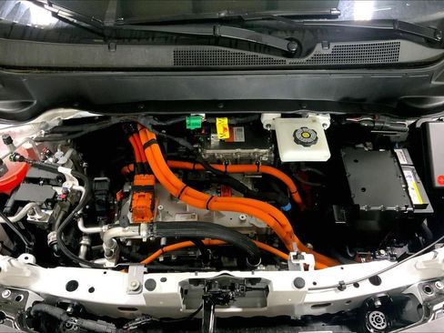 New 2027 Chevrolet Bolt RS w/ LPO, All-Weather Package FWD image 10