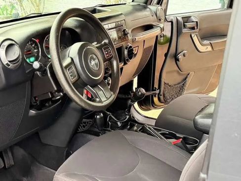 Used 2016 Jeep Wrangler Sport w/ Trailer Tow Group AWD/4WD image 5
