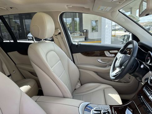 Used 2018 Mercedes-Benz GLC 300 image 11