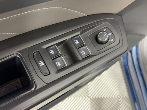 Used 2022 Volkswagen Atlas SEL image 13