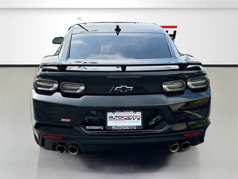 Used 2022 Chevrolet Camaro SS image 6