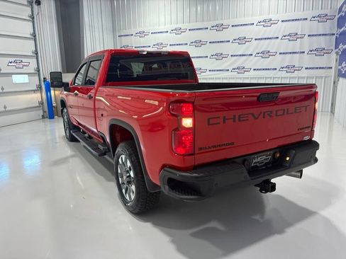 Used 2024 Chevrolet Silverado 2500 Custom w/ Custom Value Package AWD/4WD image 4
