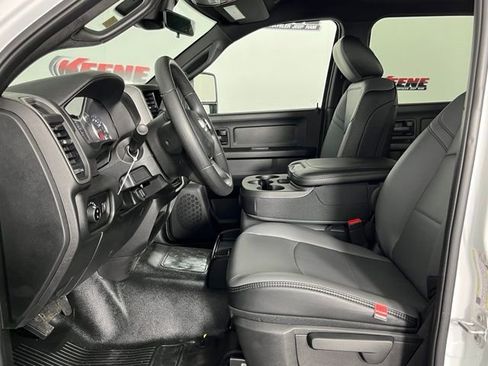New 2026 RAM 5500 Tradesman AWD/4WD image 20