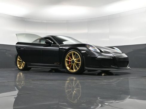 Certified 2015 Porsche 911 GT3 RWD image 35