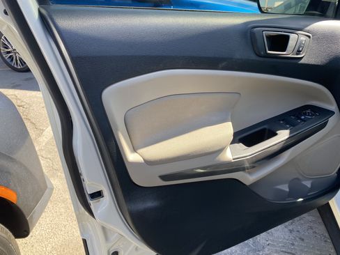 Used 2021 Ford EcoSport SE w/ SE Convenience Package FWD image 12