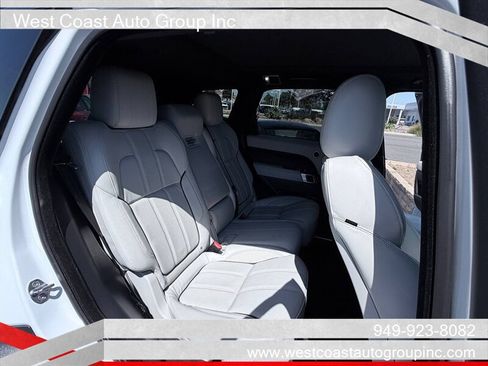 Used 2016 Land Rover Range Rover Sport HSE AWD/4WD image 17