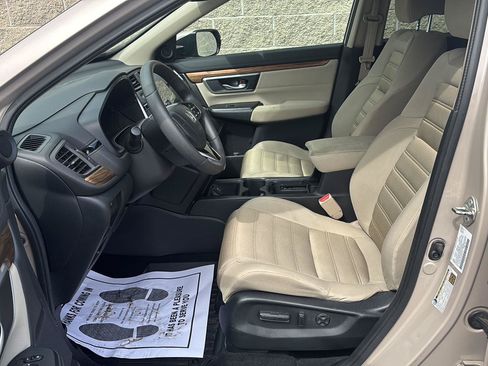 Used 2017 Honda CR-V EX image 7