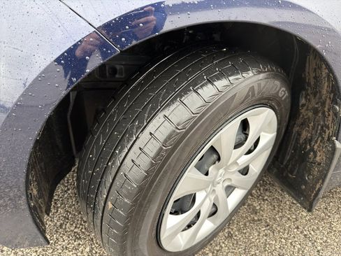 Used 2025 Toyota Corolla LE image 17