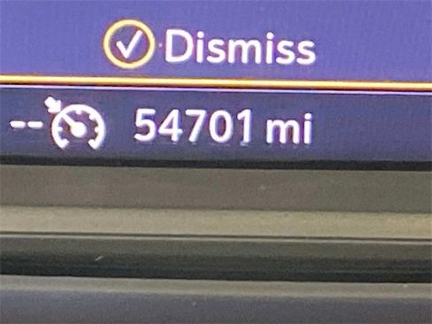 Used 2022 GMC Sierra 1500 SLT w/ SLT Premium Package image 18