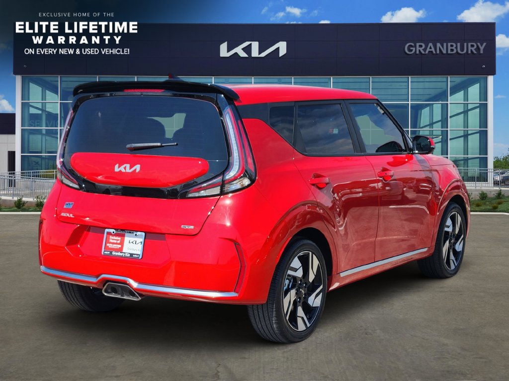 Used 2025 Kia Soul GT-Line w/ GT-Line Technology Package FWD image 5