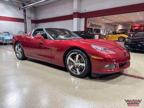Used 2008 Chevrolet Corvette w/ Z51 Performance Package w/ Z51 Performance Package RWD image 7