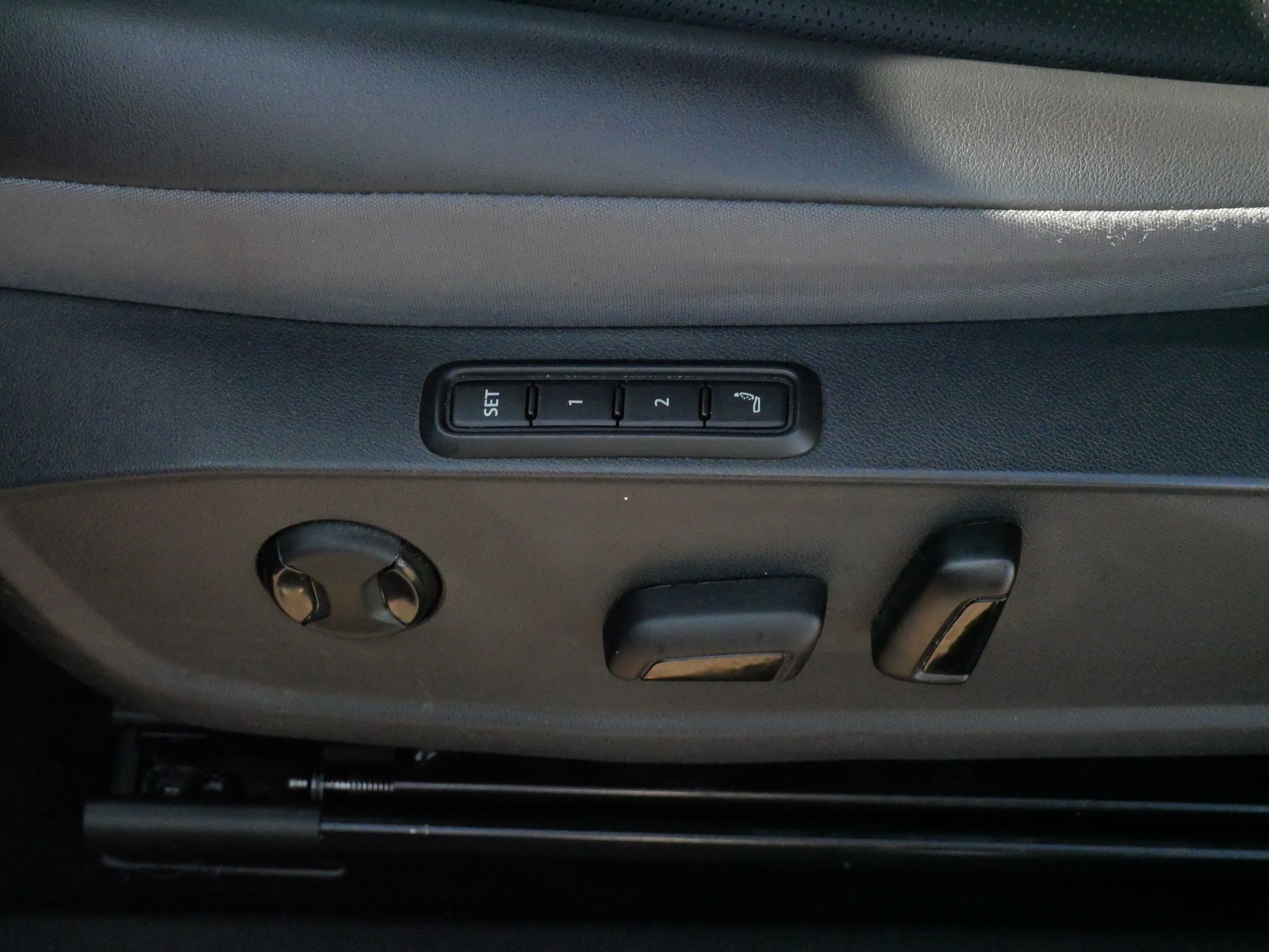 Certified 2023 Volkswagen ID.4 Pro S AWD/4WD image 21