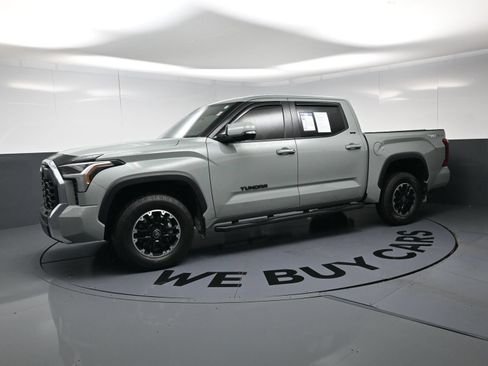 Used 2026 Toyota Tundra SR5 w/ TRD Off-Road Package AWD/4WD image 6