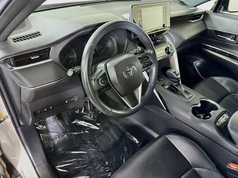 Used 2021 Toyota Venza XLE w/ Softex Package AWD/4WD image 23