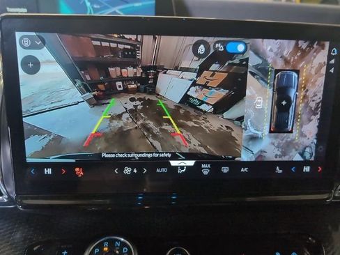 Used 2025 Ford Expedition Platinum w/ Stealth Performance Package image 13