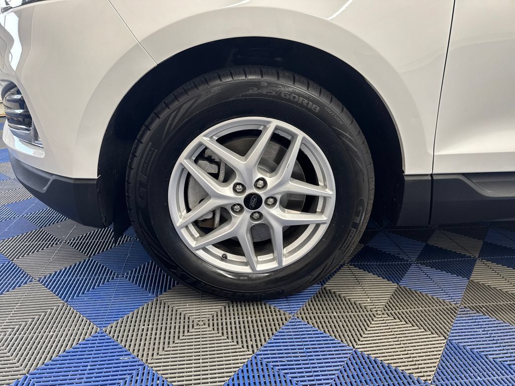 Certified 2023 Ford Edge SEL w/ Convenience Package AWD/4WD image 30