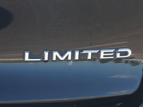 Used 2023 Toyota Crown AWD/4WD image 19