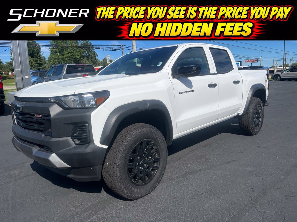 New 2026 Chevrolet Colorado Trail Boss AWD/4WD image 1