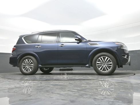 Used 2024 Nissan Armada SL w/ Captain's Chairs Package image 35