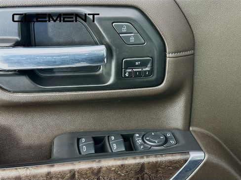 Used 2021 GMC Sierra 2500 Denali w/ Denali Ultimate Package image 28