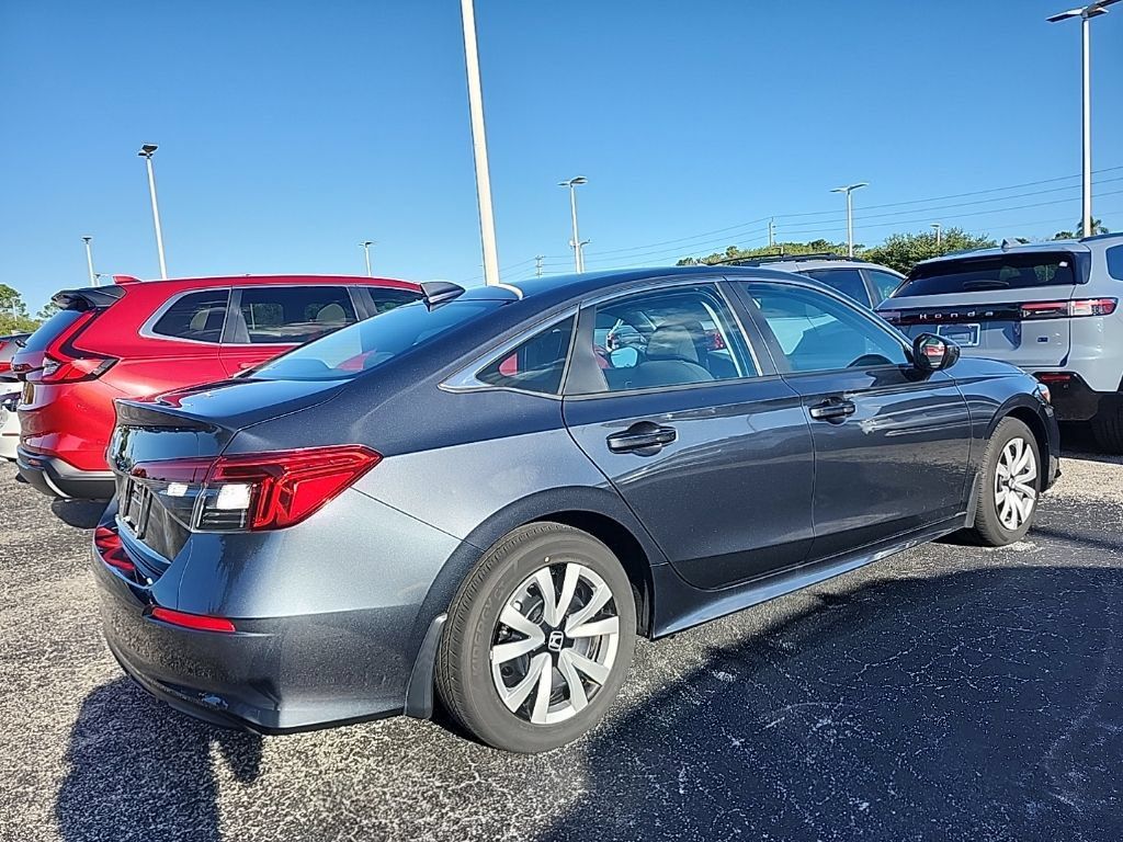 Used 2023 Honda Civic LX image 5