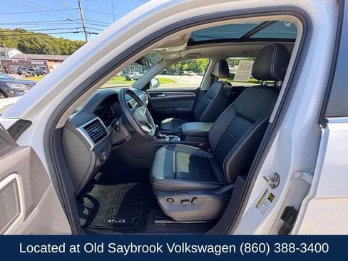 Used 2023 Volkswagen Atlas SEL AWD/4WD image 33