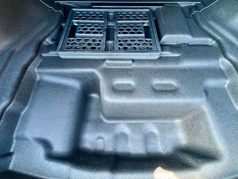 Certified 2026 Mercedes-Benz C 300 4MATIC Sedan image 37