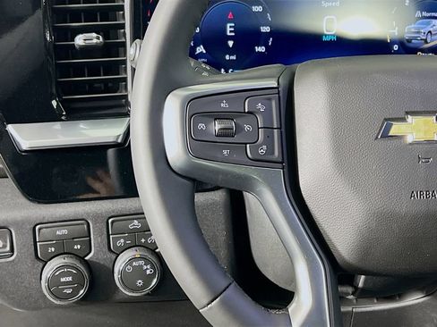 New 2026 Chevrolet Silverado 1500 LT w/ Leather Package AWD/4WD image 10