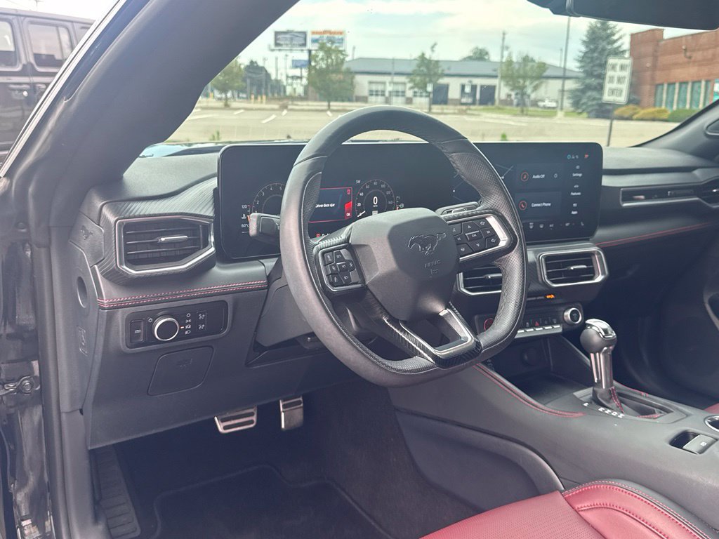 Used 2025 Ford Mustang GT Premium RWD image 10