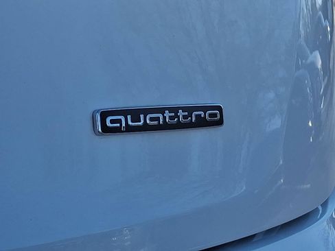 Used 2021 Audi Q5 Premium w/ Convenience Package image 33